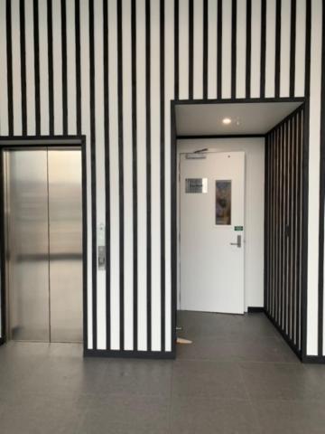 2 Bedrooms Apprtmt Plus Underground Parking In Cbd Christchurch Bagian luar foto